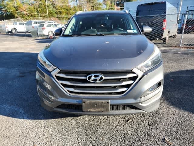 2017 Hyundai Tucson SE 8