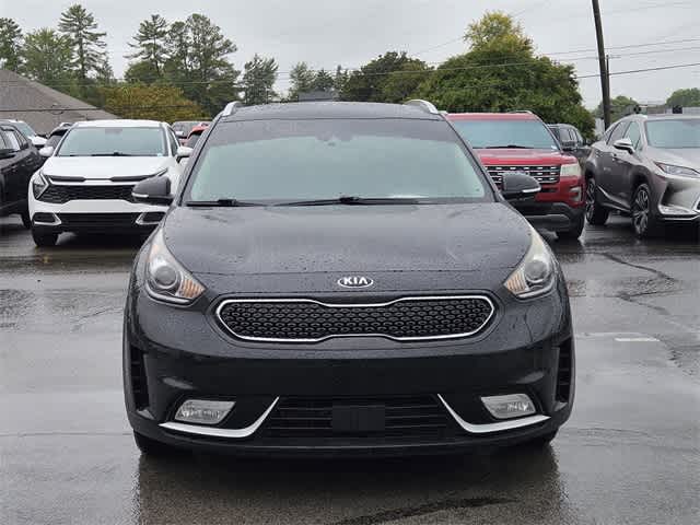 2017 Kia Niro EX 10