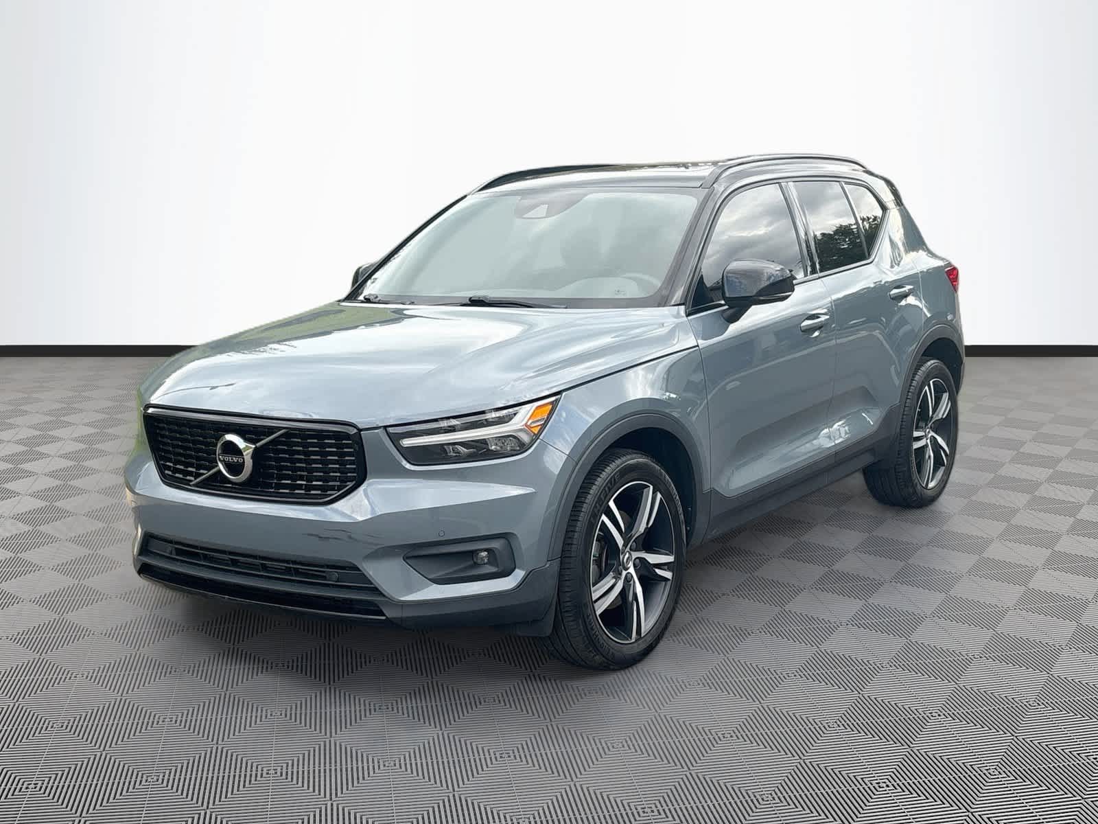 2021 Volvo XC40