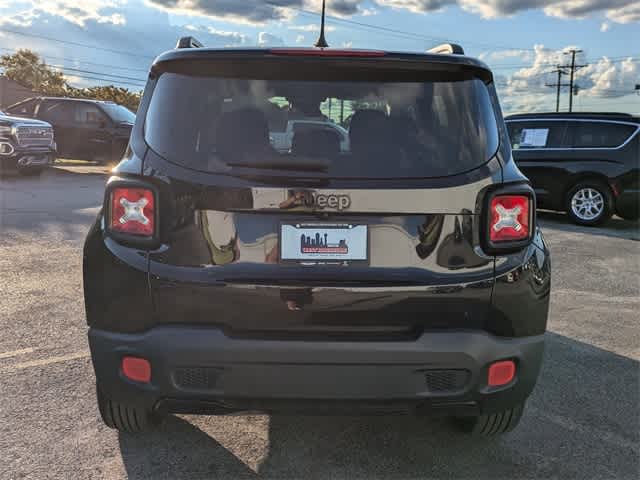 2017 Jeep Renegade Altitude 6