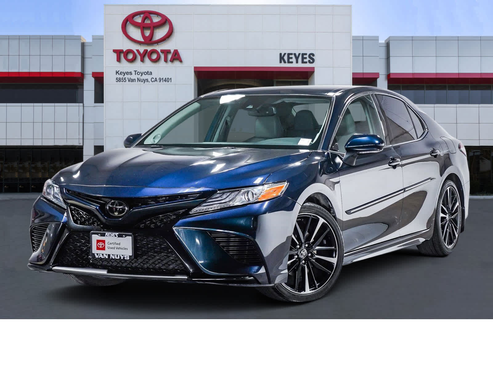 Teal (Galactic Aqua Mica) 2020 Toyota Camry Sedan Front-Wheel Drive 8-Speed Automatic