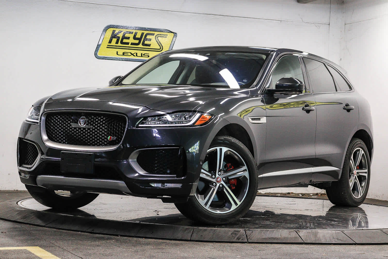 2017 Jaguar F-PACE