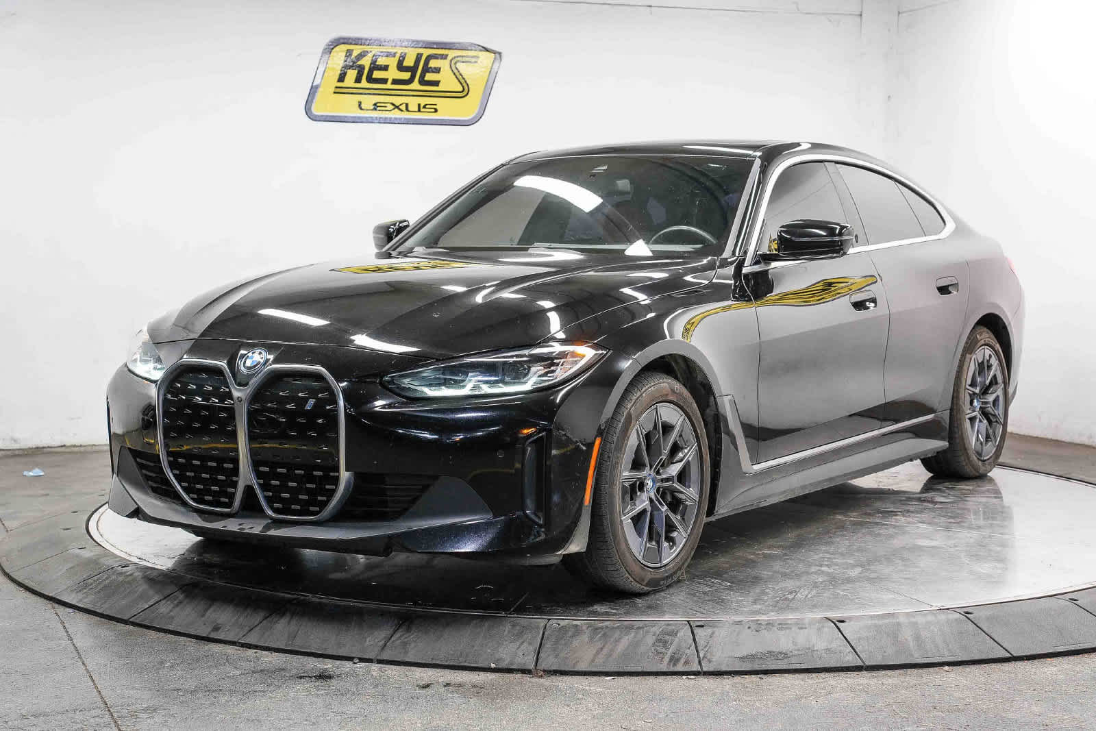 2024 BMW i4 eDrive35