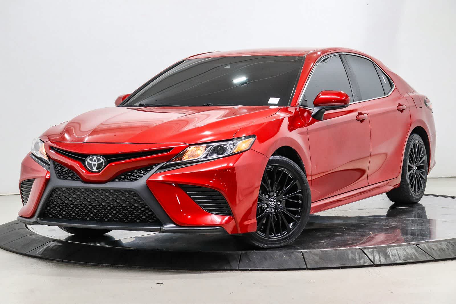Supersonic Red 2019 Toyota Camry Sedan Front-Wheel Drive Automatic