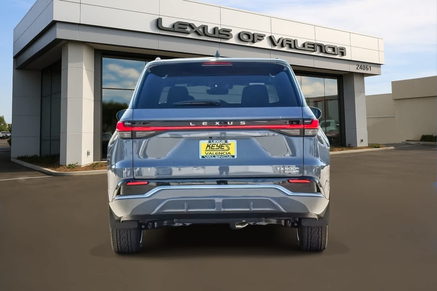 View vehicle photo 6
