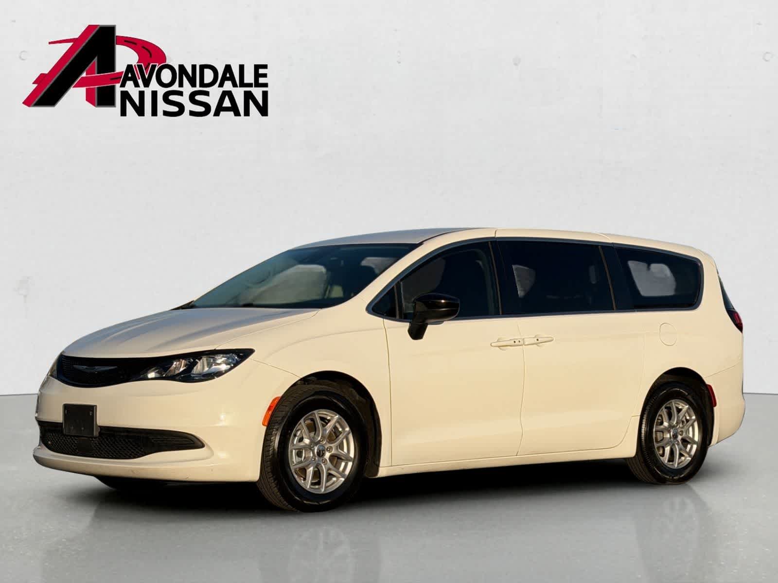 2024 Chrysler Voyager