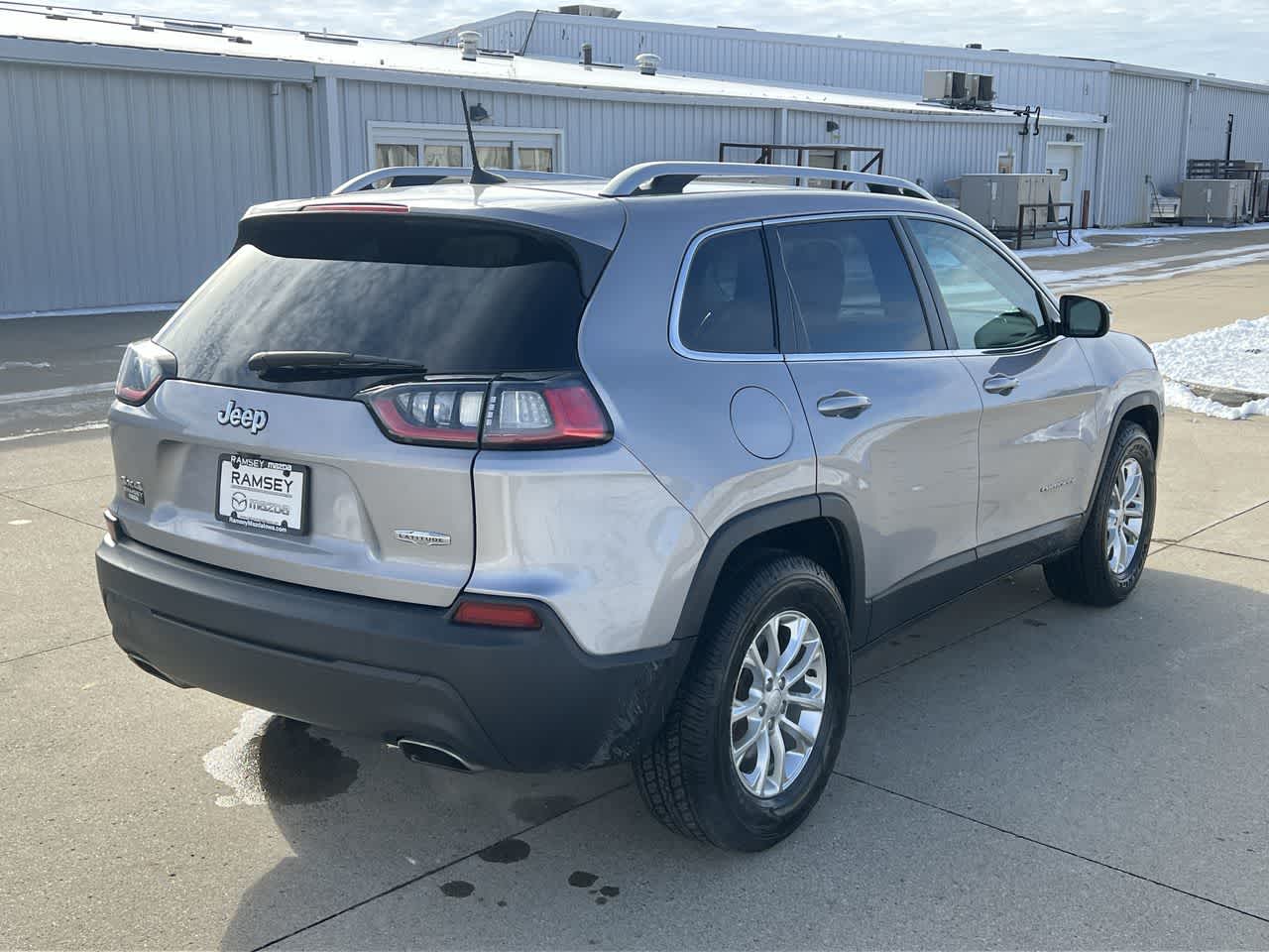 2019 Jeep Cherokee Latitude 6