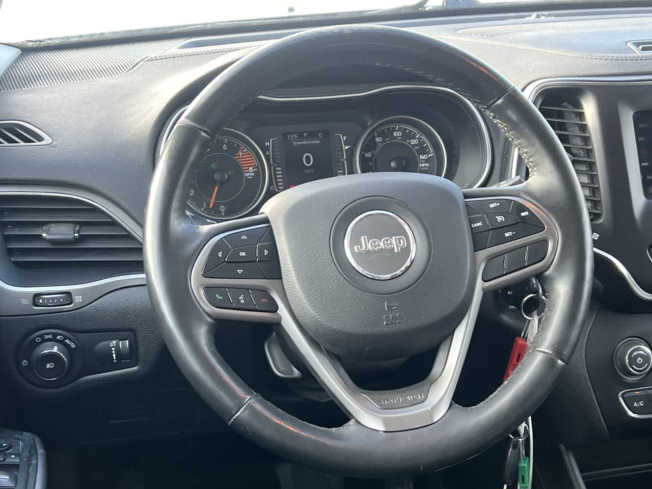 2019 Jeep Cherokee Latitude 21