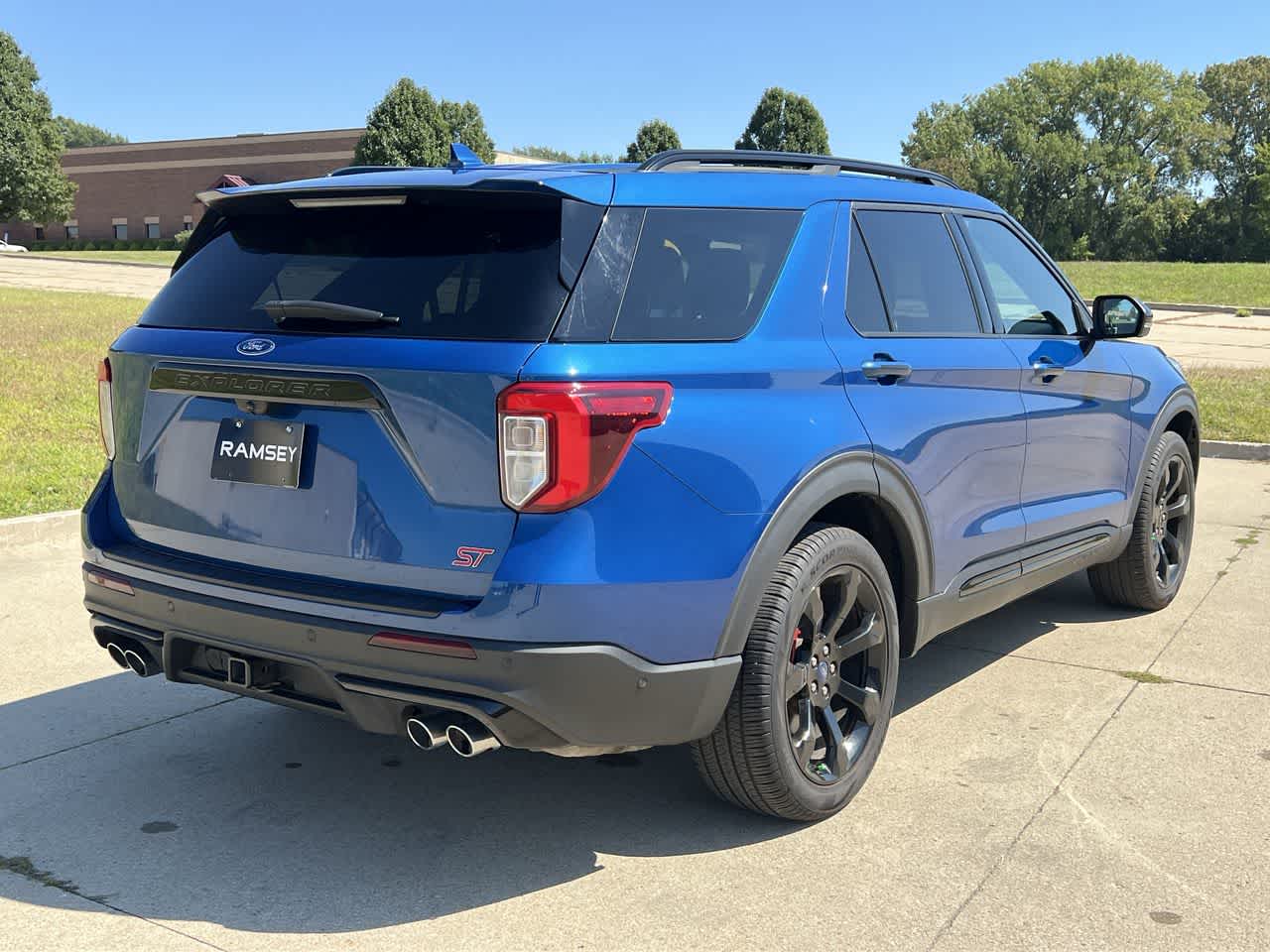 2020 Ford Explorer ST 6