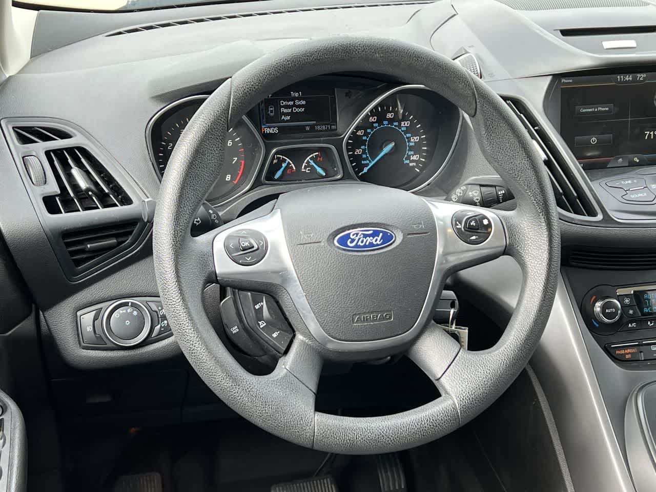 2015 Ford Escape SE 21