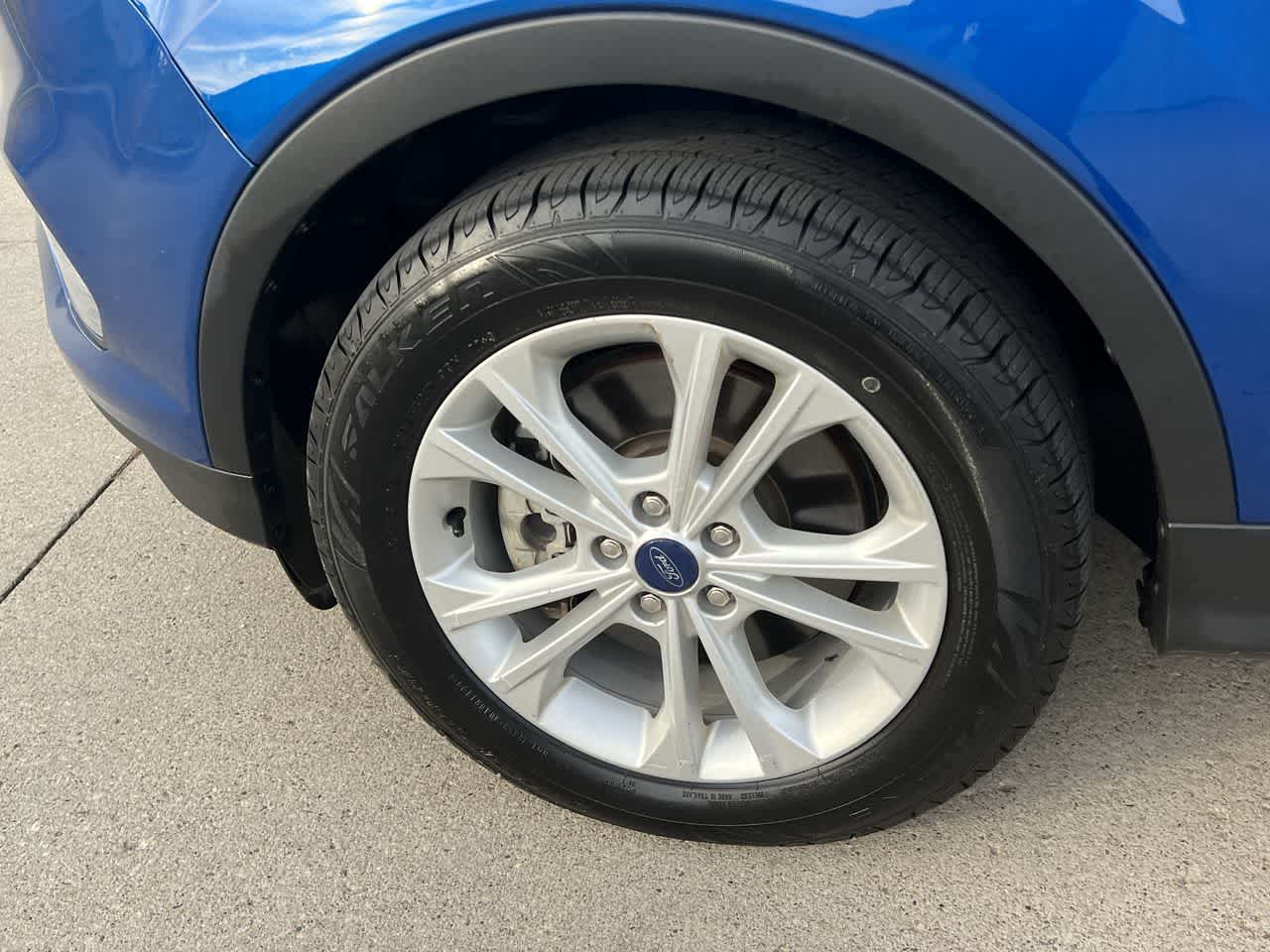 2018 Ford Escape SEL 12