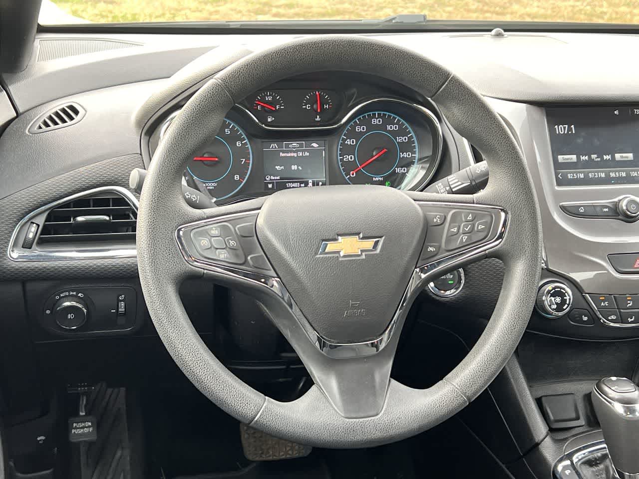 2017 Chevrolet Cruze LT 20