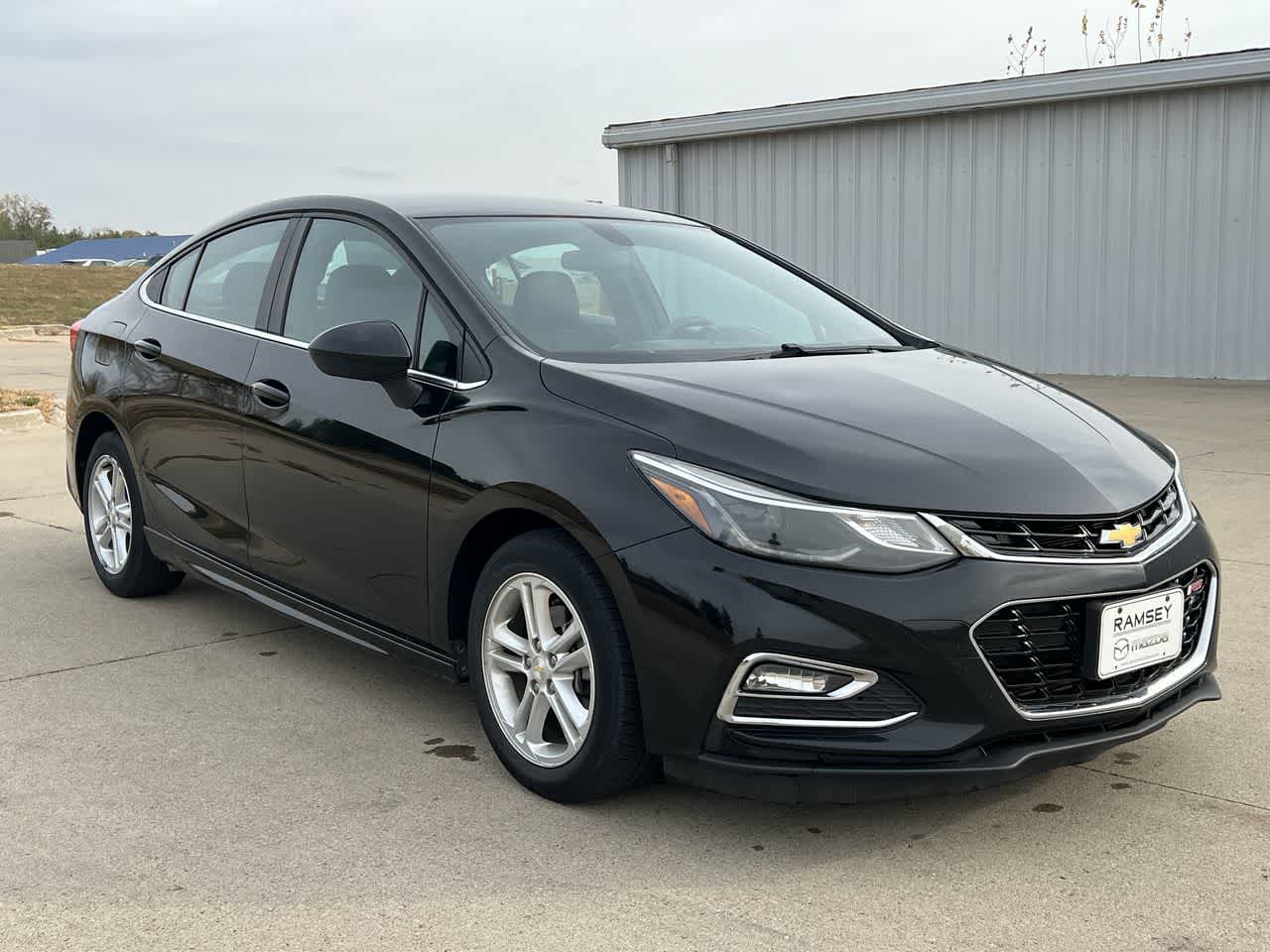 2017 Chevrolet Cruze LT 8