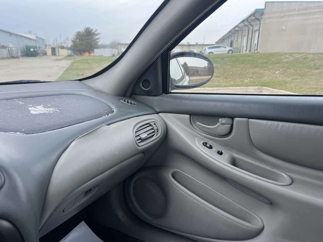 2003 Oldsmobile Alero GLS 27