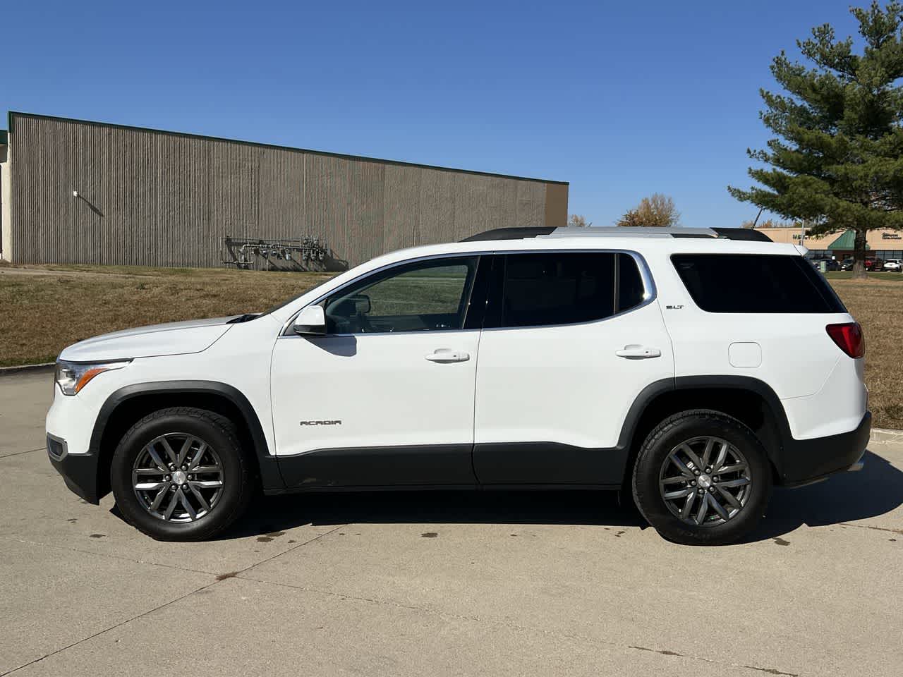 2017 GMC Acadia SLT 3