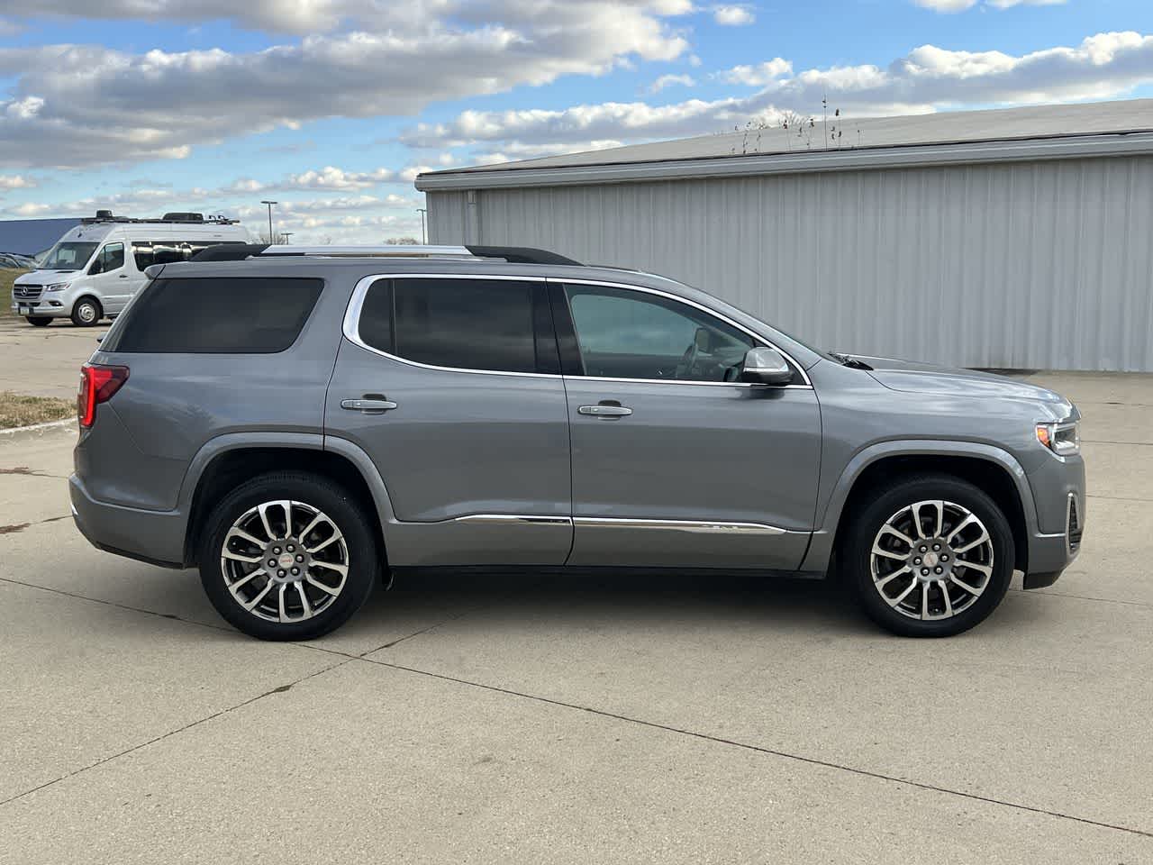 2022 GMC Acadia Denali 7