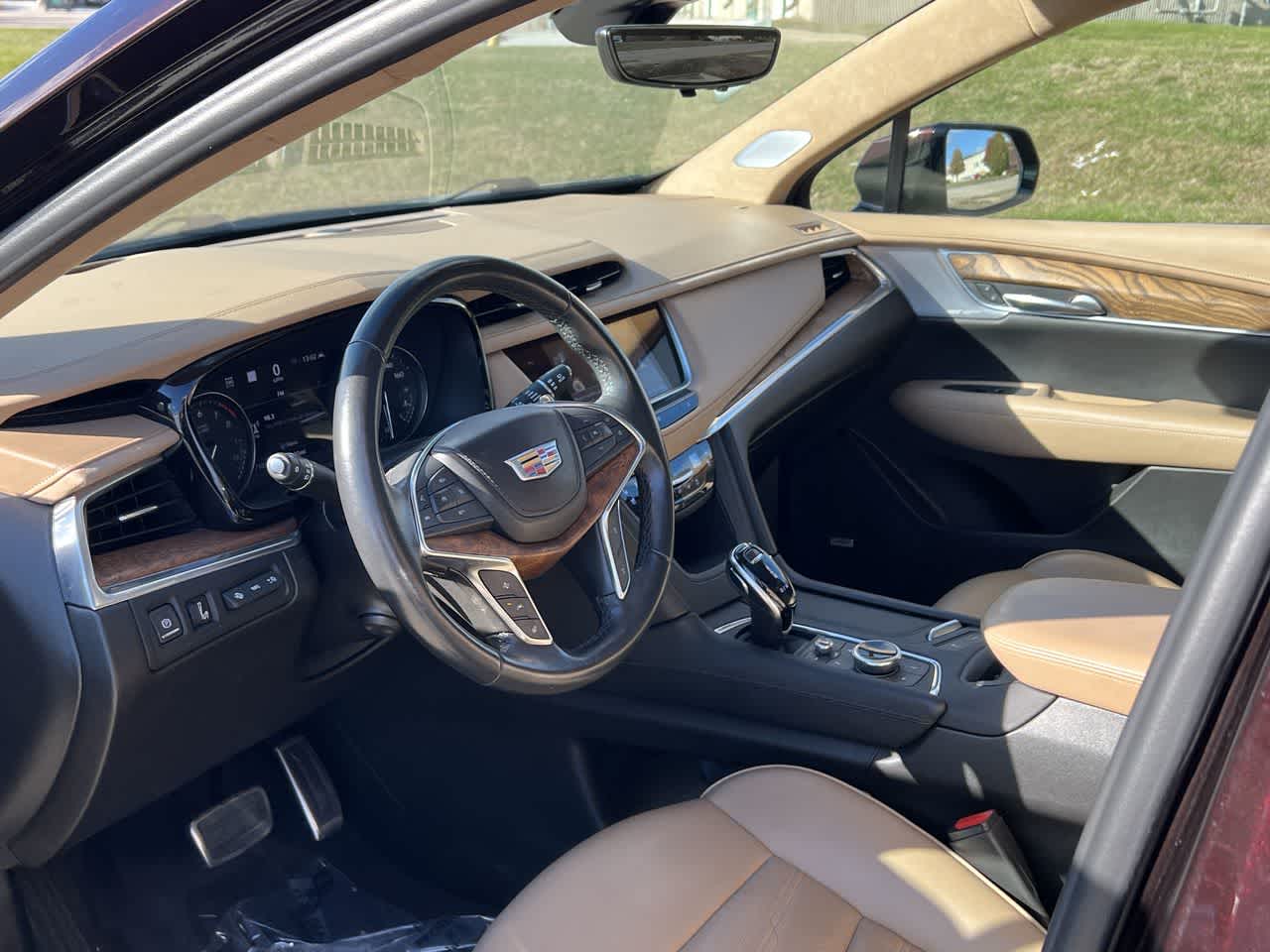 2021 Cadillac XT5 AWD Sport 2