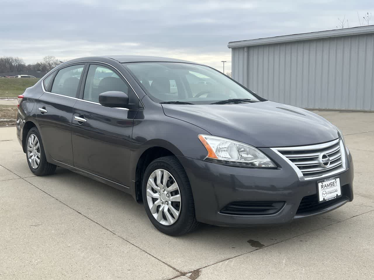 2014 Nissan Sentra S 8