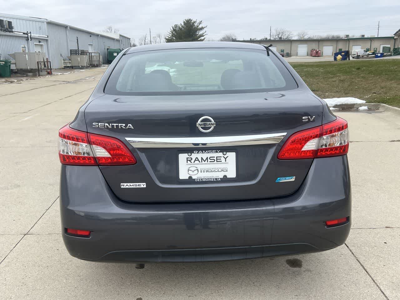 2014 Nissan Sentra S 5