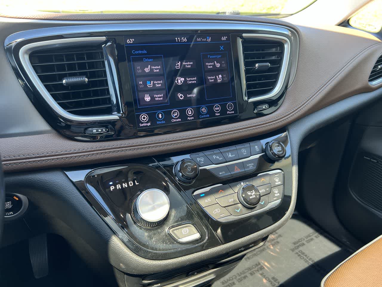 2019 Chrysler Pacifica Limited 37