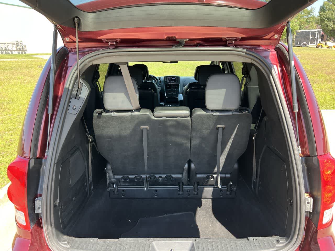 2019 Dodge Grand Caravan GT 35