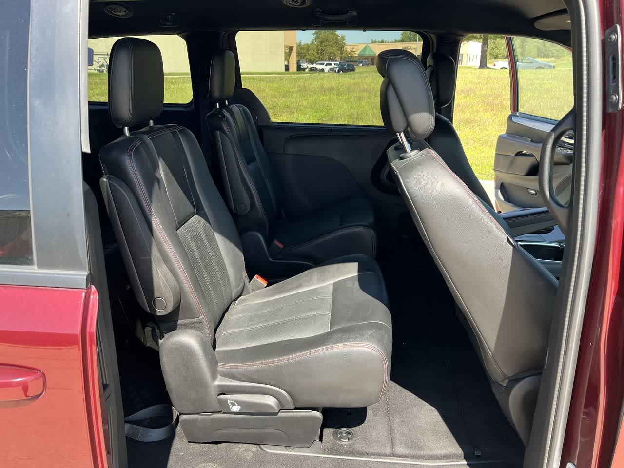 2019 Dodge Grand Caravan GT 21