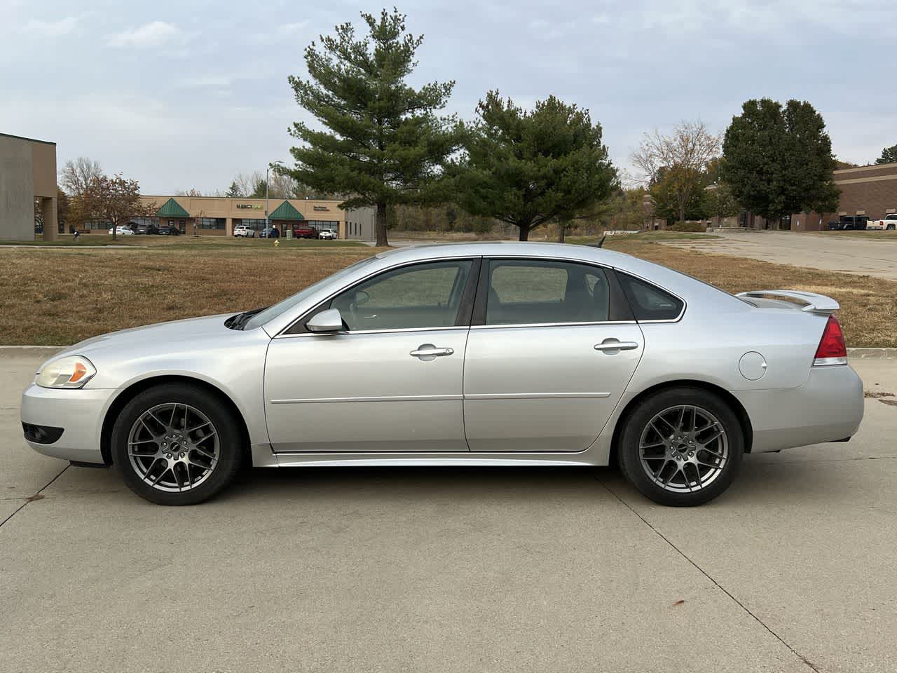 2014 Chevrolet Impala Limited LTZ 3