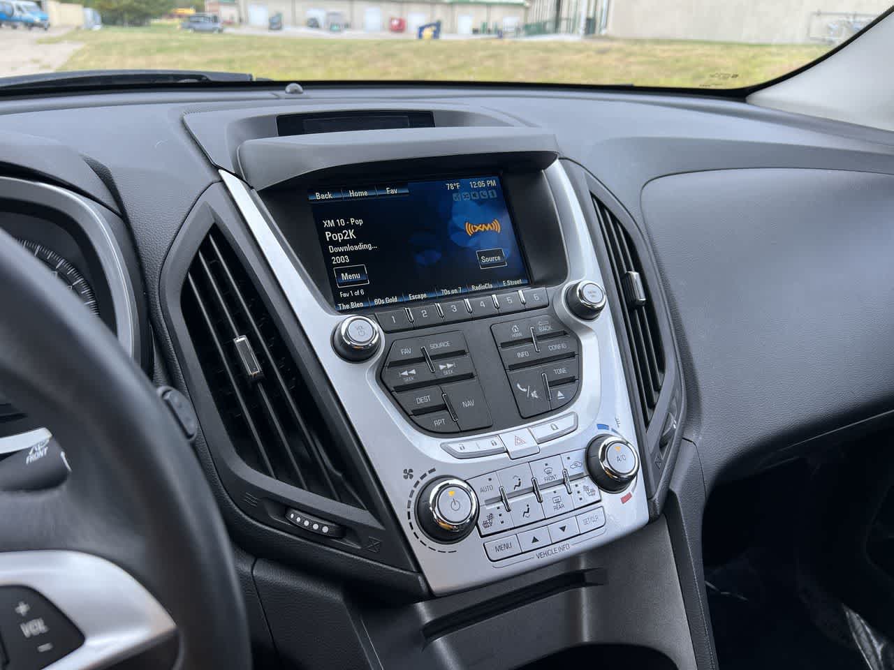 2013 Chevrolet Equinox LTZ 27