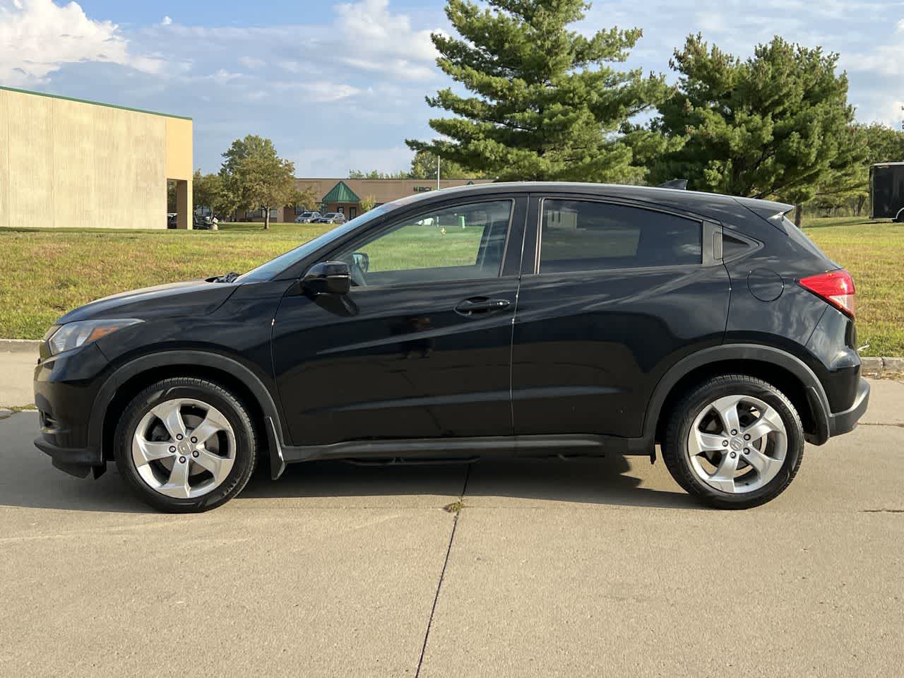 2016 Honda HR-V EX 3