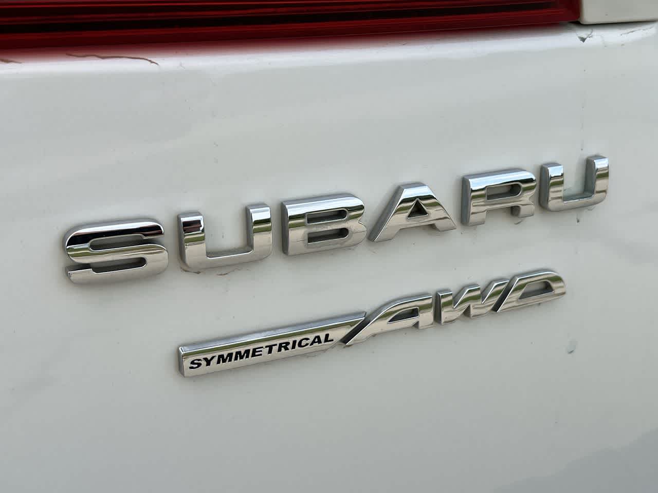 2017 Subaru Outback Limited 11