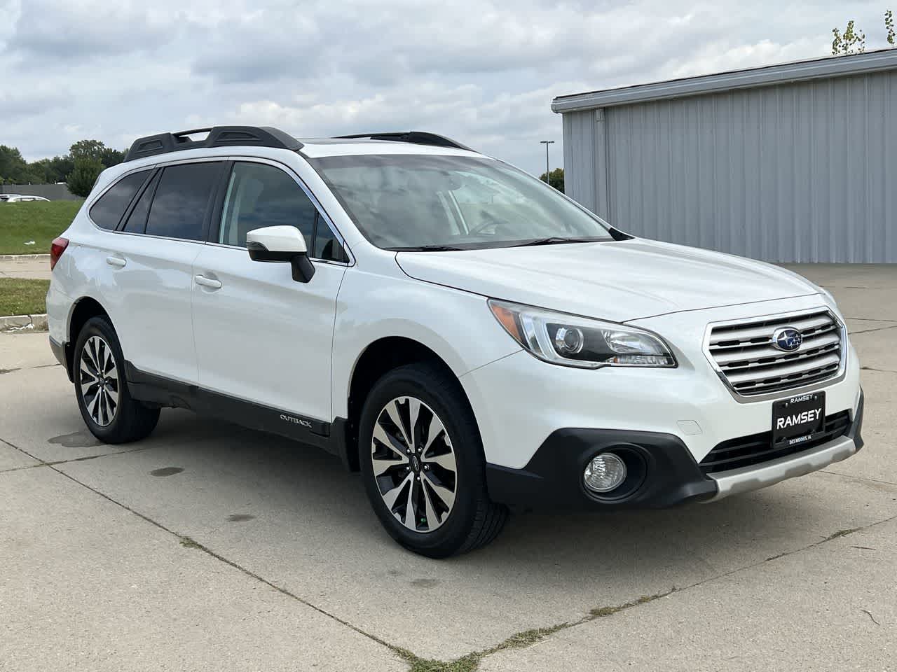 2017 Subaru Outback Limited 8