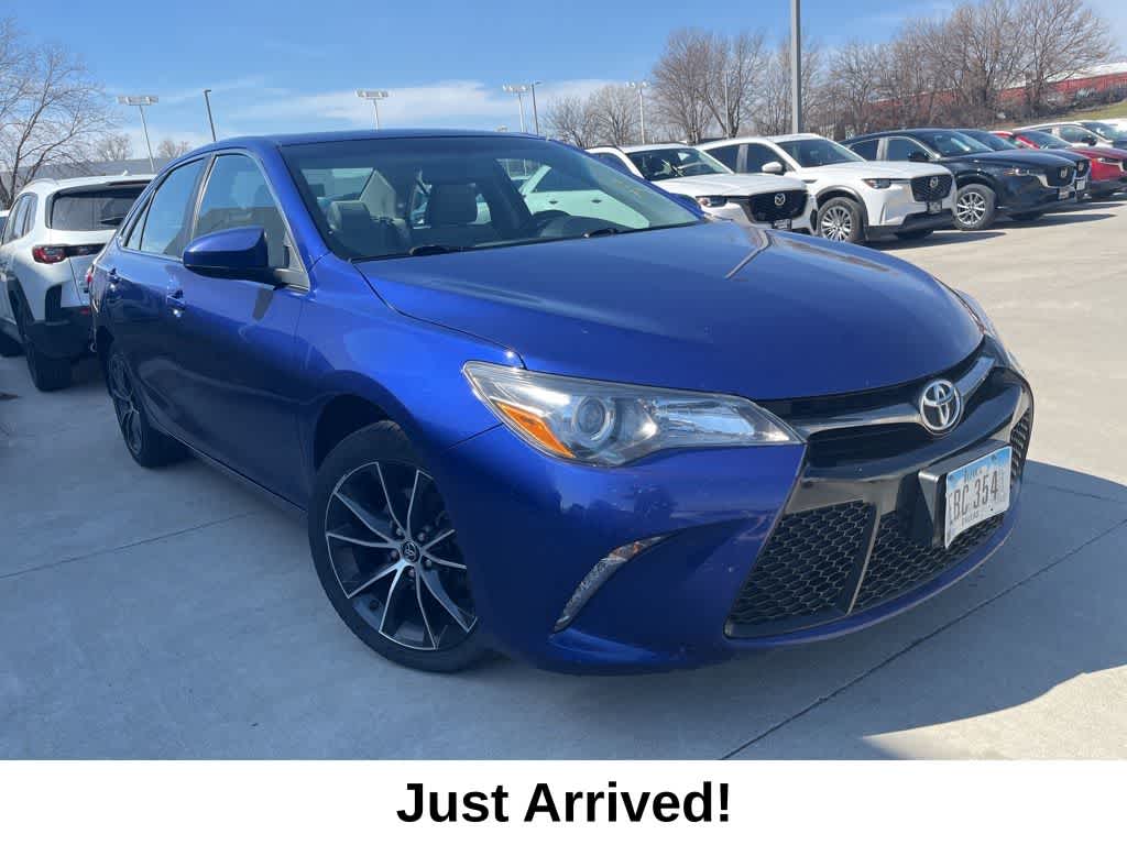 2016 Toyota Camry XSE