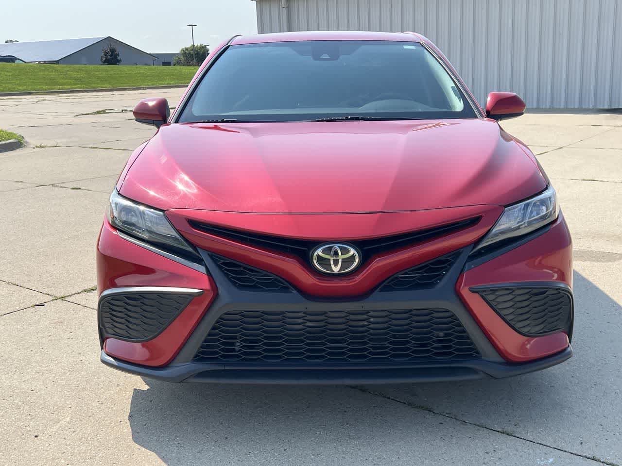 2021 Toyota Camry SE 9