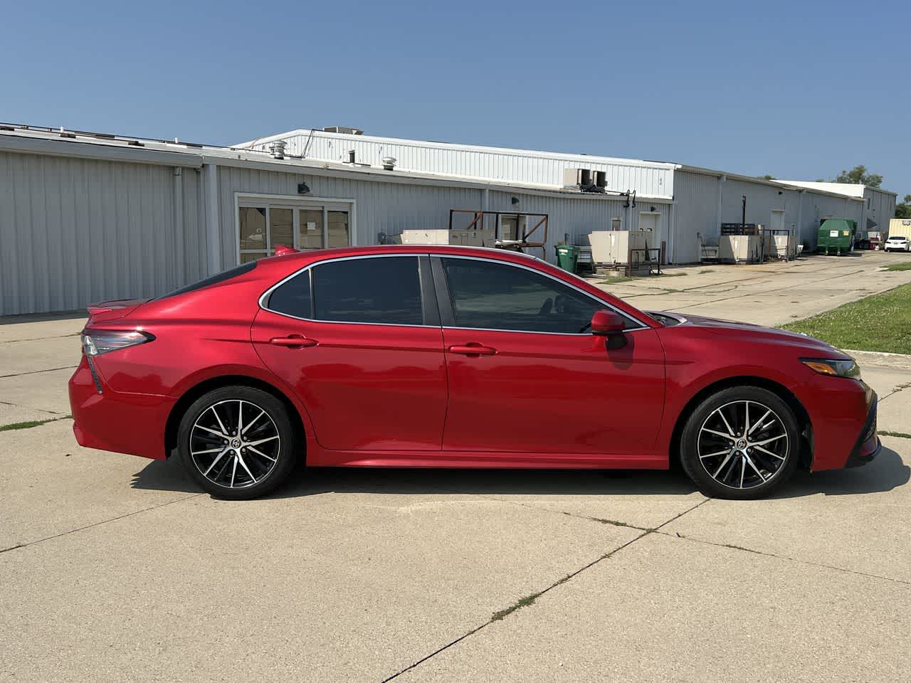 2021 Toyota Camry SE 7