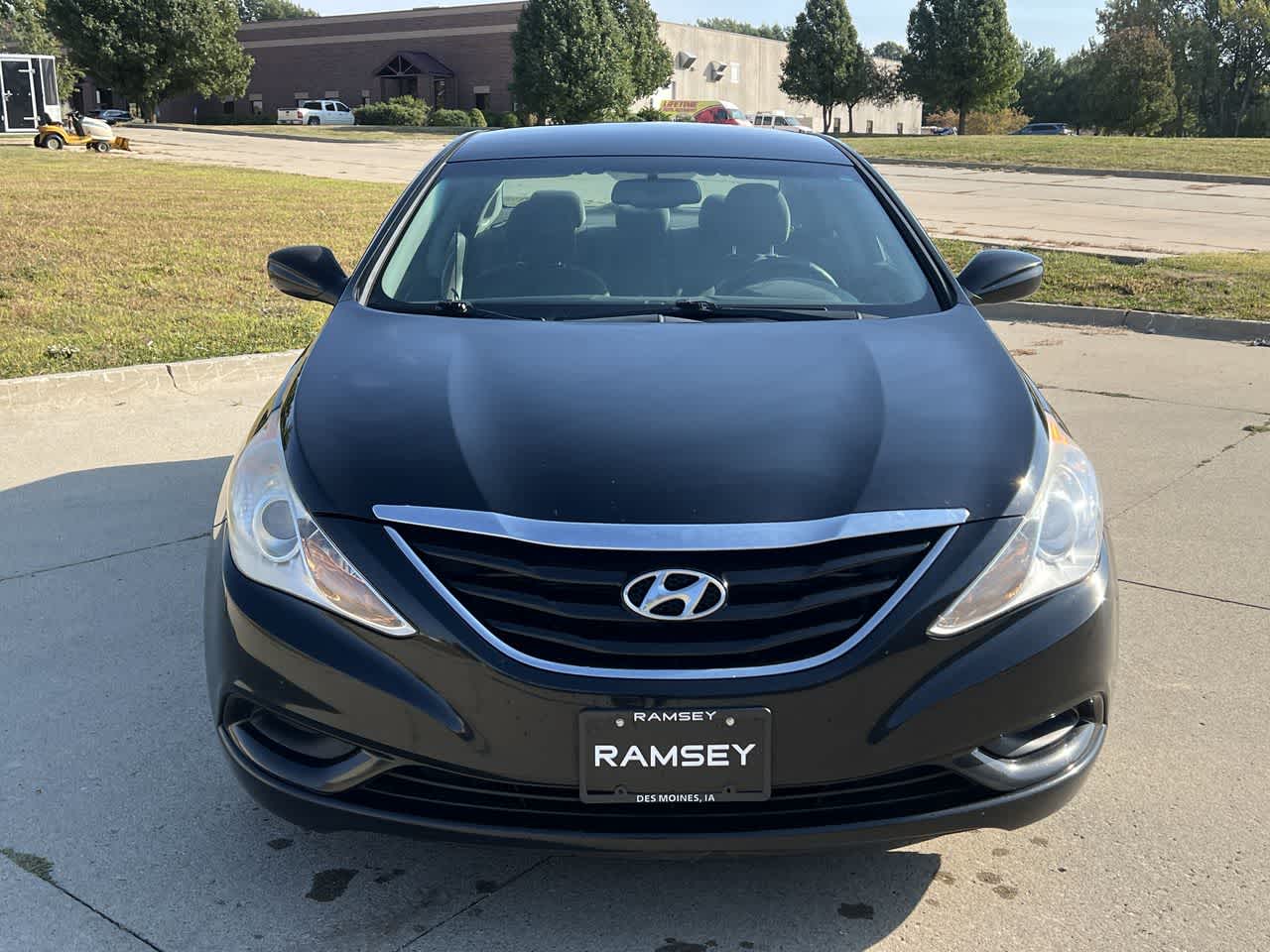 2012 Hyundai Sonata GLS 9