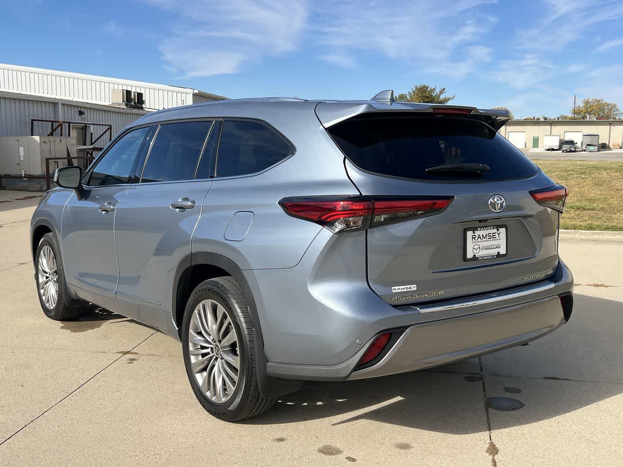 2022 Toyota Highlander Platinum 4