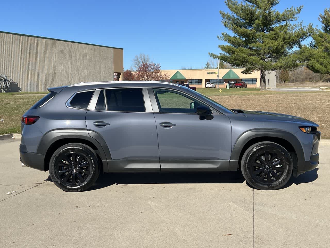 2025 Mazda CX-50 2.5 S Premium Package 7