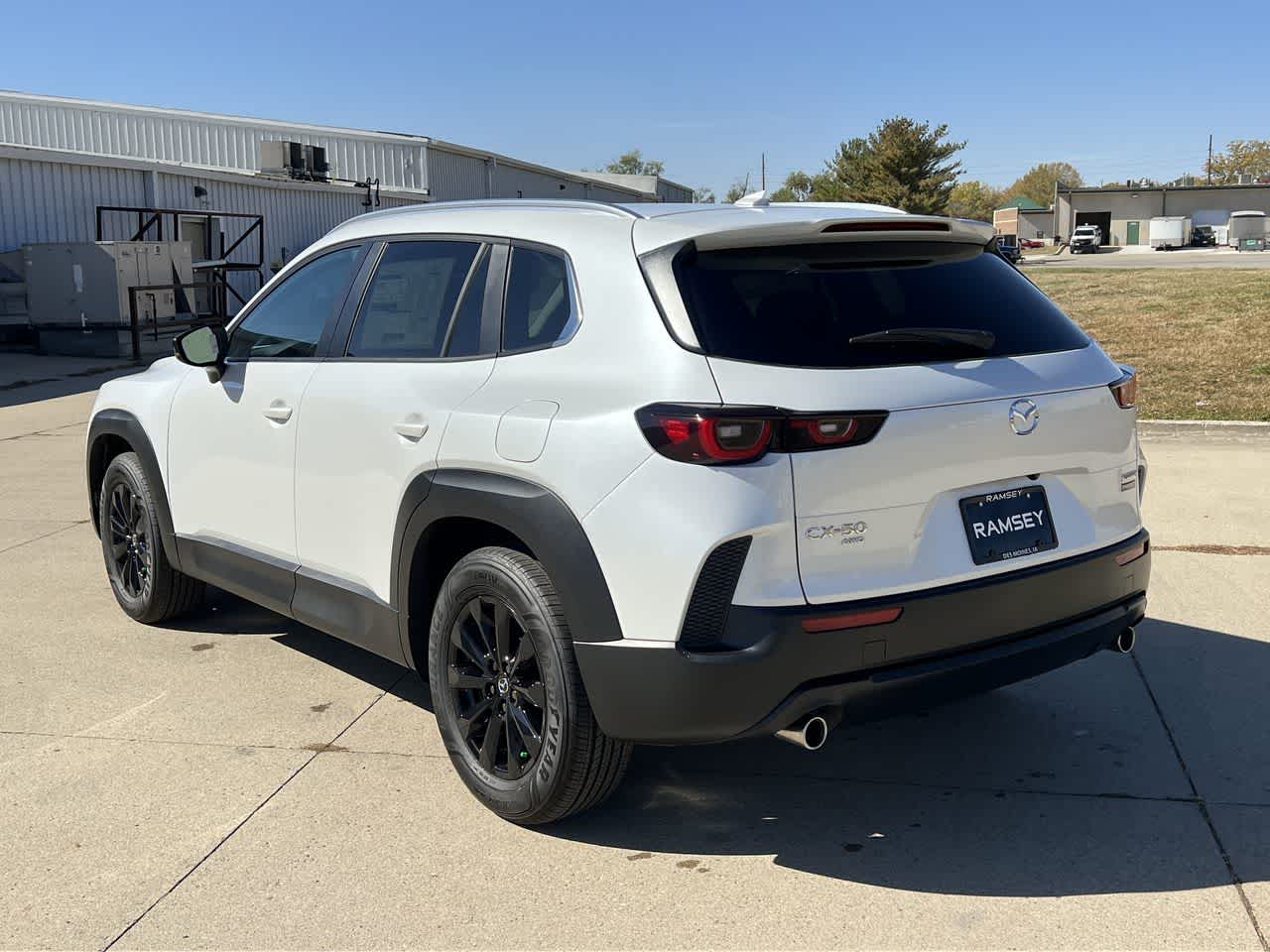 2025 Mazda CX-50 2.5 S Premium Package 4