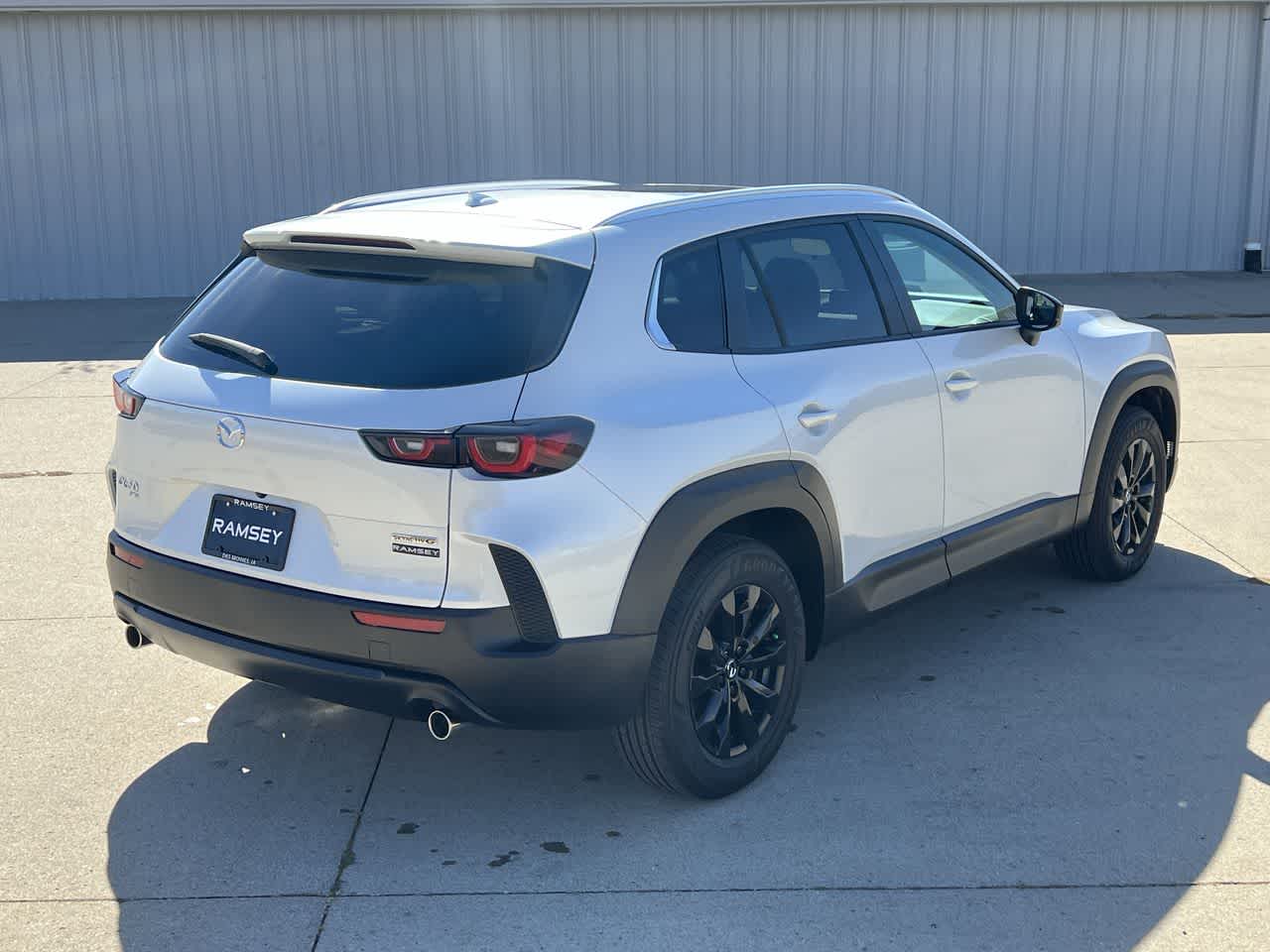 2025 Mazda CX-50 2.5 S Premium Package 6