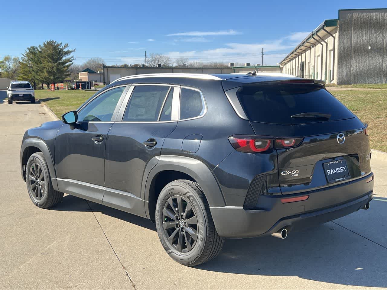 2025 Mazda CX-50 2.5 S Premium Package 4