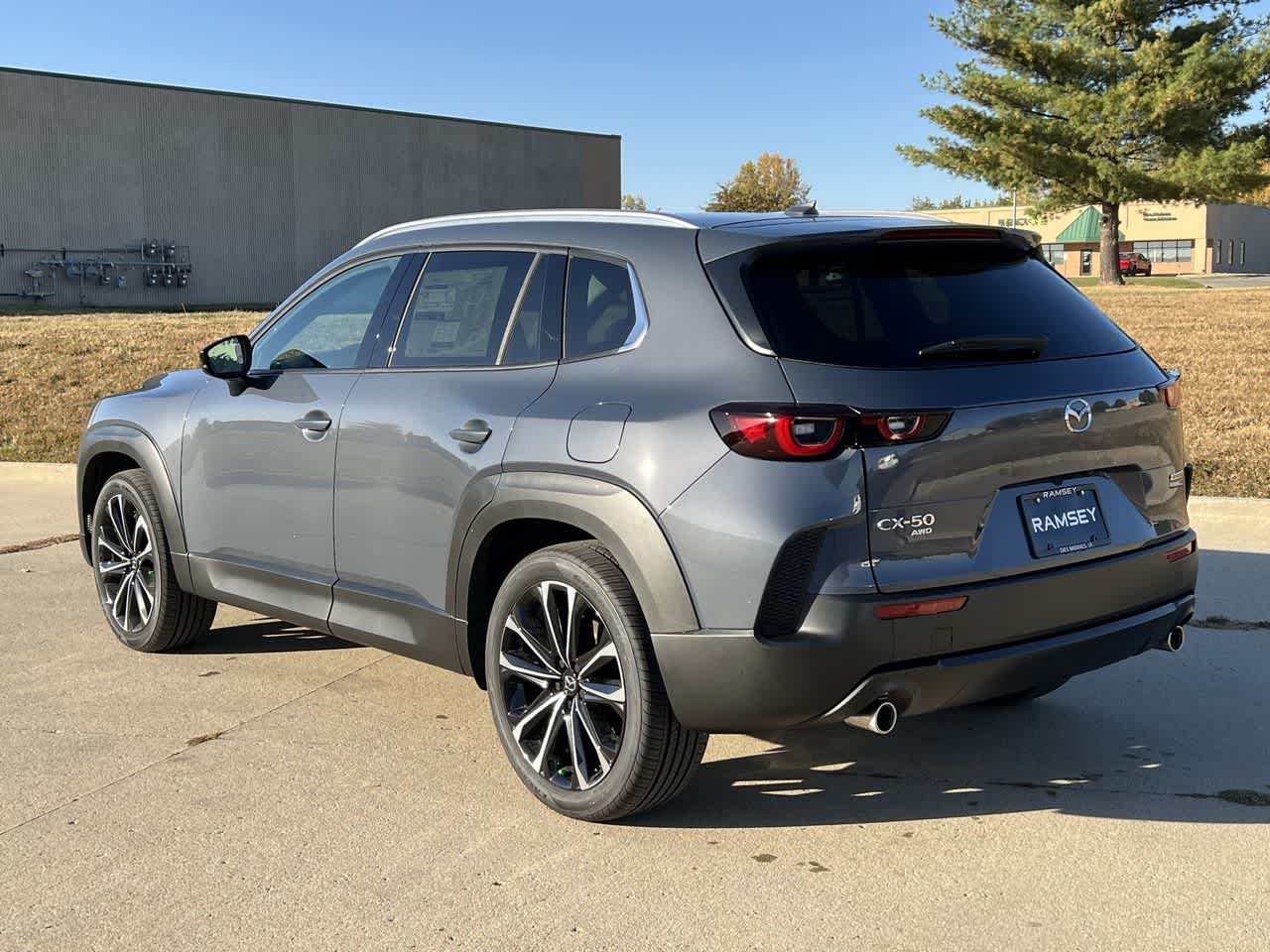 2025 Mazda CX-50 2.5 S Premium Plus Package 4