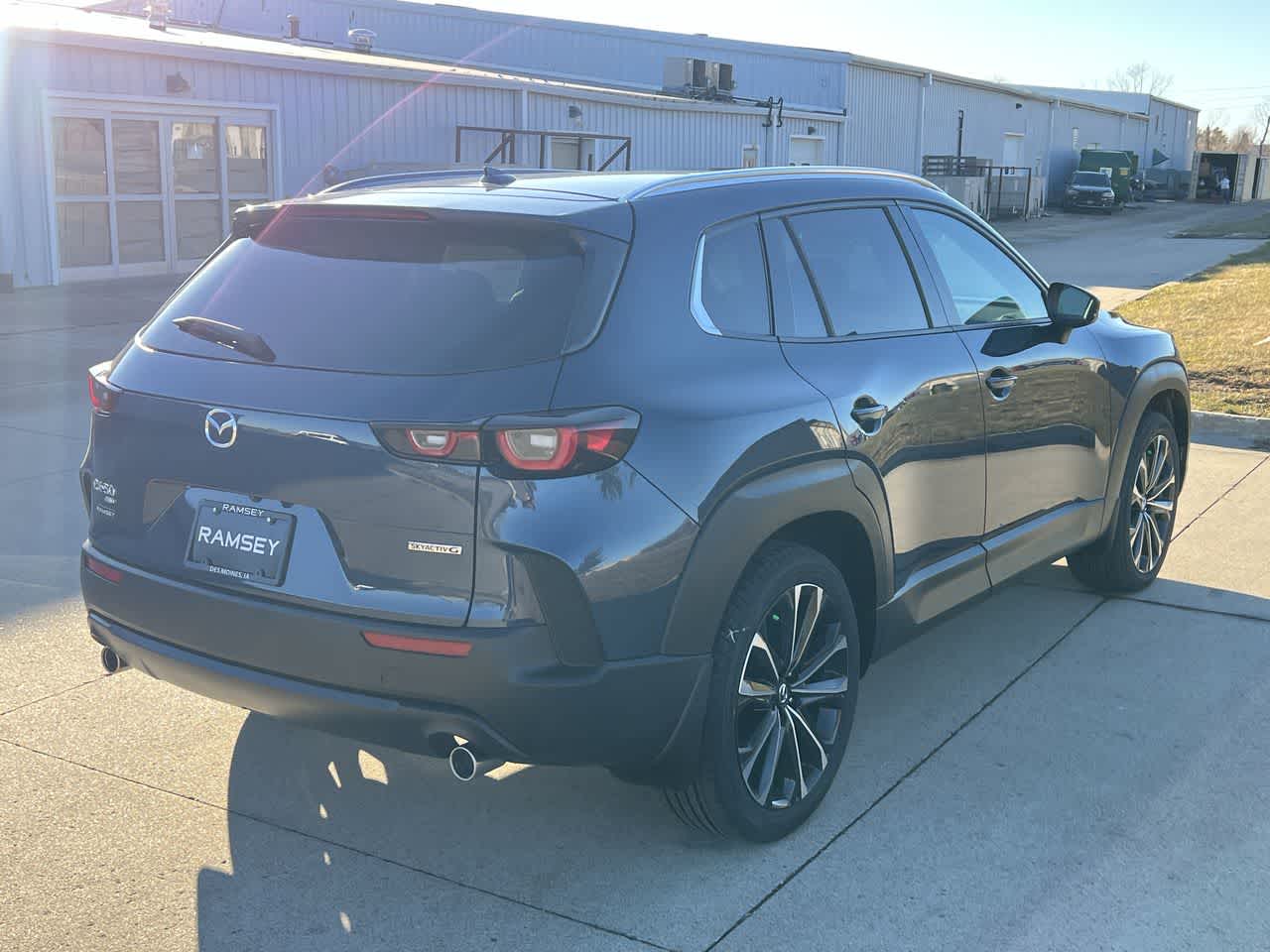 2025 Mazda CX-50 2.5 S Premium Plus Package 6