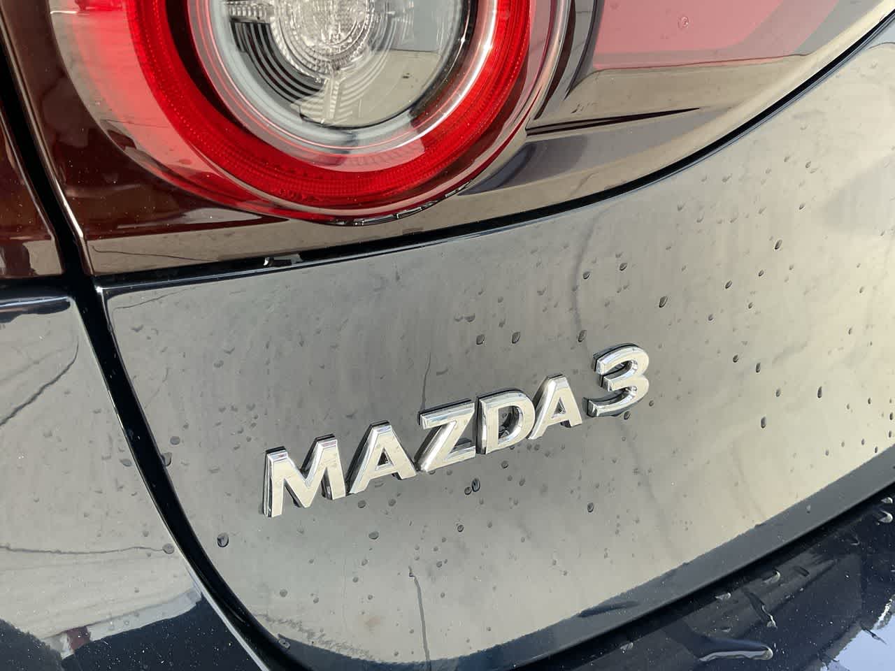 2024 Mazda Mazda3 Hatchback 2.5 S Select Sport 11