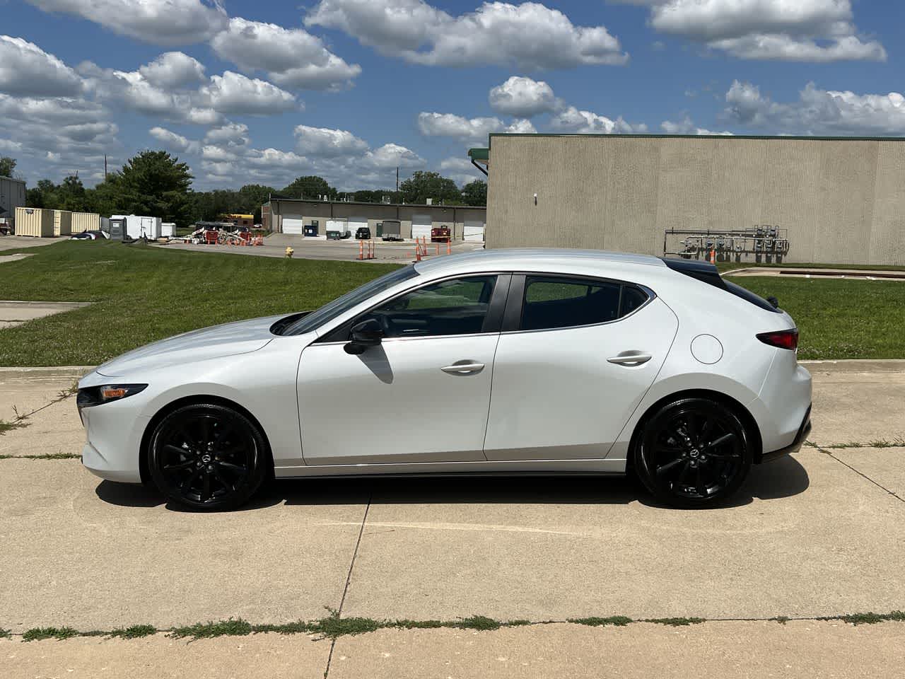 2024 Mazda Mazda3 Hatchback 2.5 S Select Sport 3