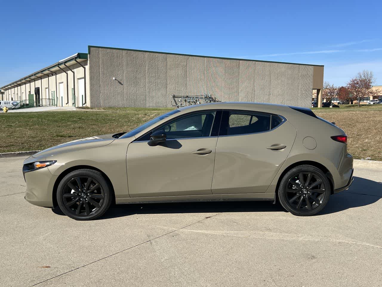 2025 Mazda Mazda3 Hatchback 2.5 Carbon Turbo 3