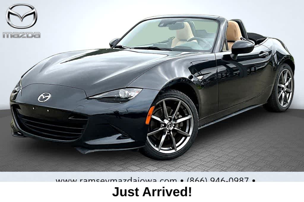 2016 Mazda MX-5 Miata Grand Touring Convertible