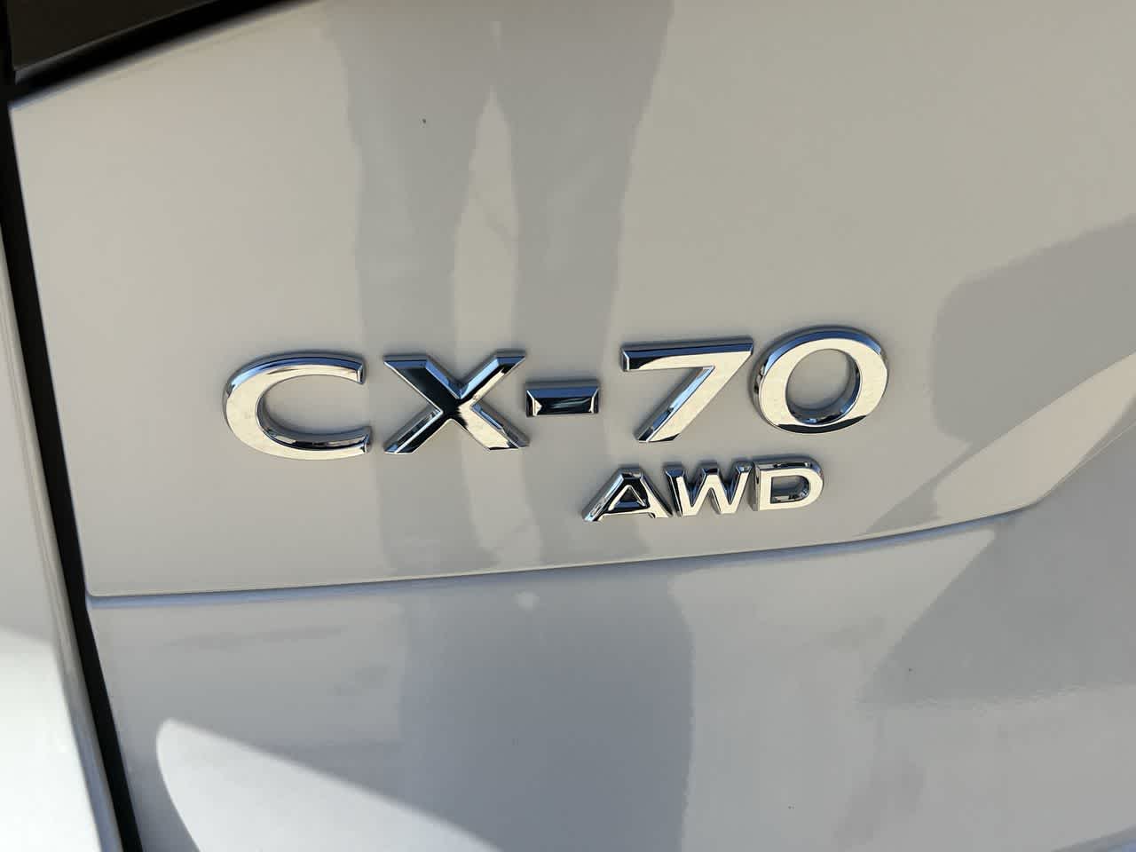 2025 Mazda CX-70 PHEV Premium Package 11