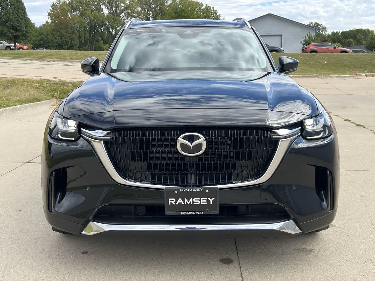 2024 Mazda CX-90 PHEV Premium 9