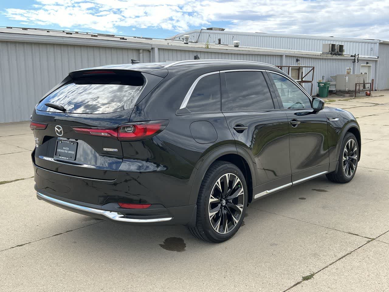 2024 Mazda CX-90 PHEV Premium 6