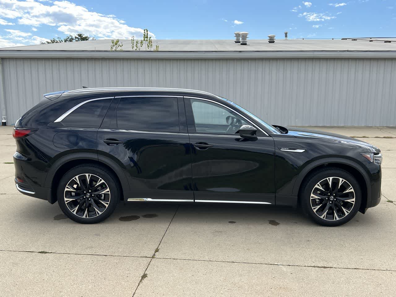 2024 Mazda CX-90 PHEV Premium 7